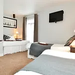 Arden House 4* Dingle