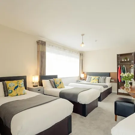 Arden House 4* 딩글