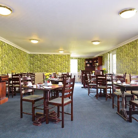 Hillgrove Bed & Breakfast 3*