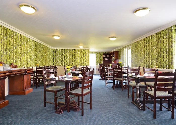 希尔格罗夫旅馆 住宿加早餐酒店 3*